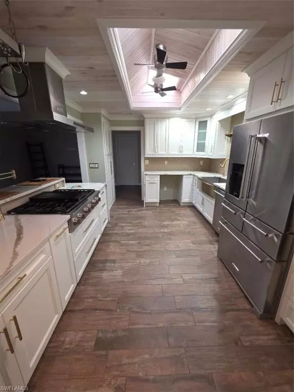 Cape Coral, FL 33909,1002 NE 3rd ST
