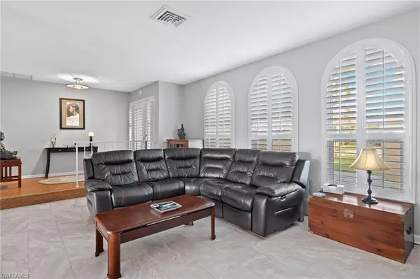 Cape Coral, FL 33904,2236 SE 27th ST