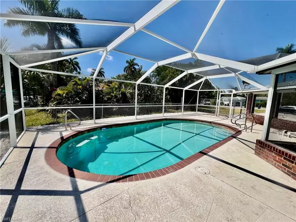 North Fort Myers, FL 33903,134 Standish CIR