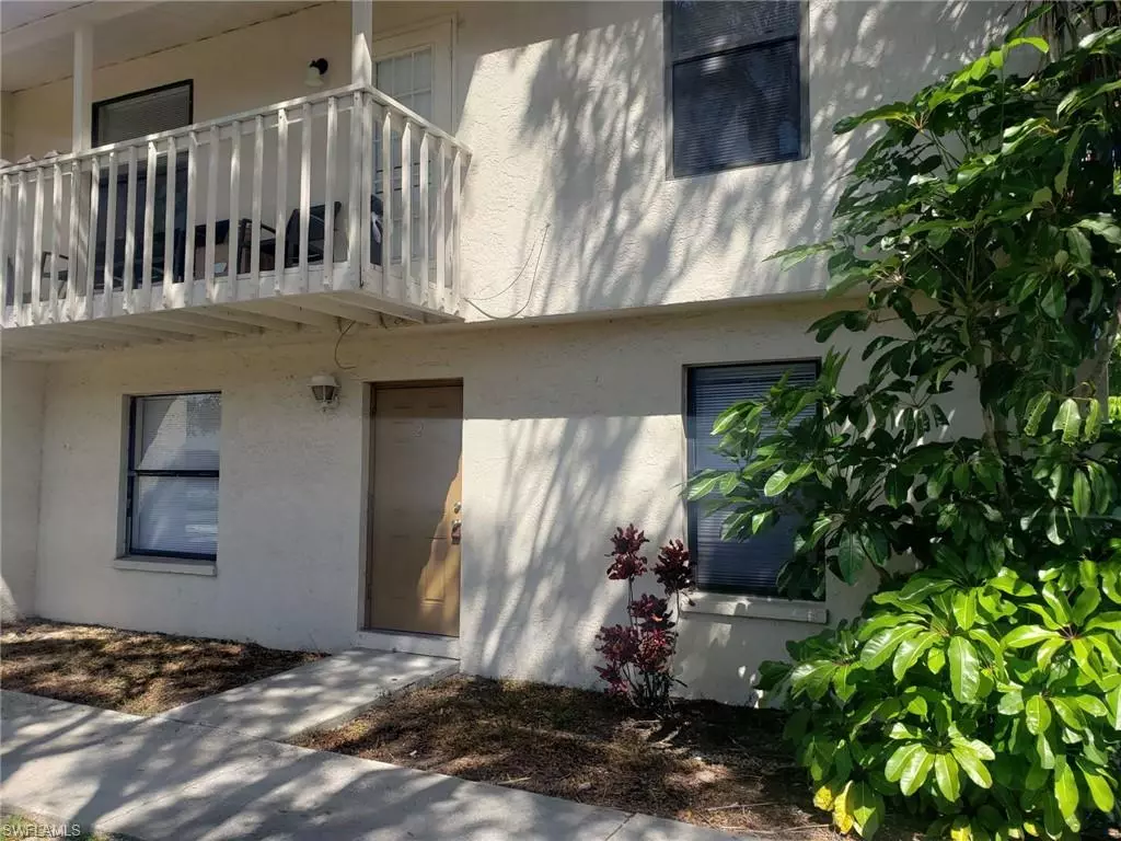 Cape Coral, FL 33990,622 SE 13th CT #2