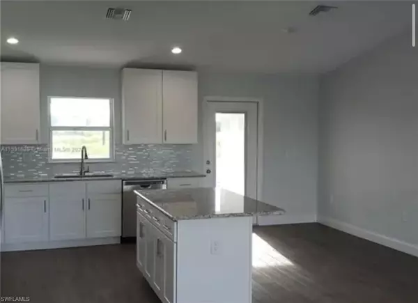 Labelle, FL 33935,634 Royce RD
