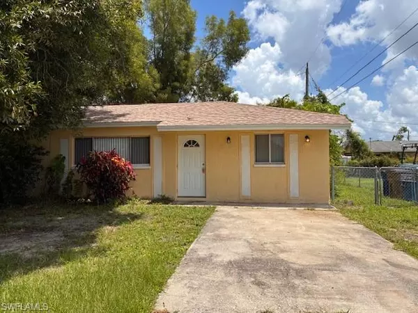 3982 Manassas CT, Fort Myers, FL 33905