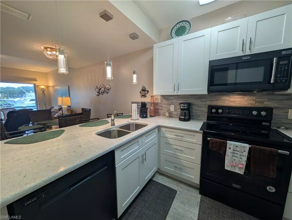 North Fort Myers, FL 33903,3347 N Key DR #35