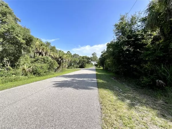 Port Charlotte, FL 33948,2111 Fernwood ST