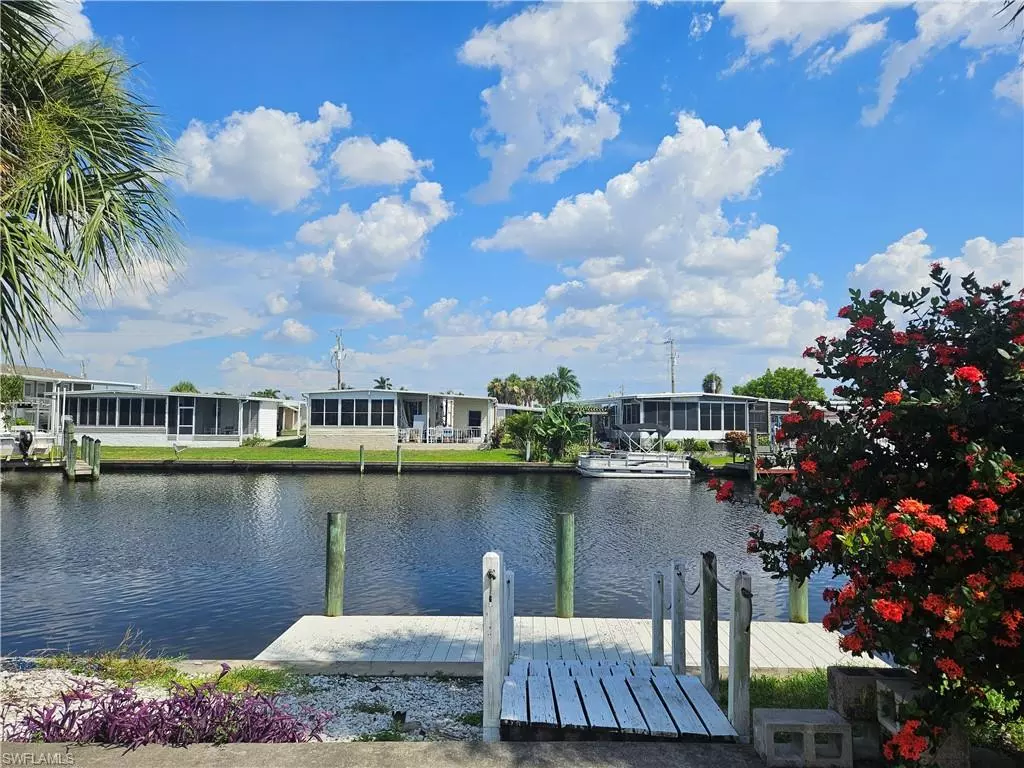 North Fort Myers, FL 33917,14665 Paul Revere LOOP