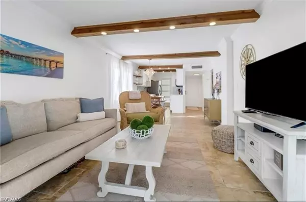 Naples, FL 34102,1300 Gulf Shore BLVD N #103