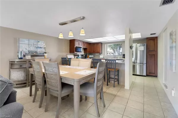 Fort Myers, FL 33919,5015 Harbortown LN #104
