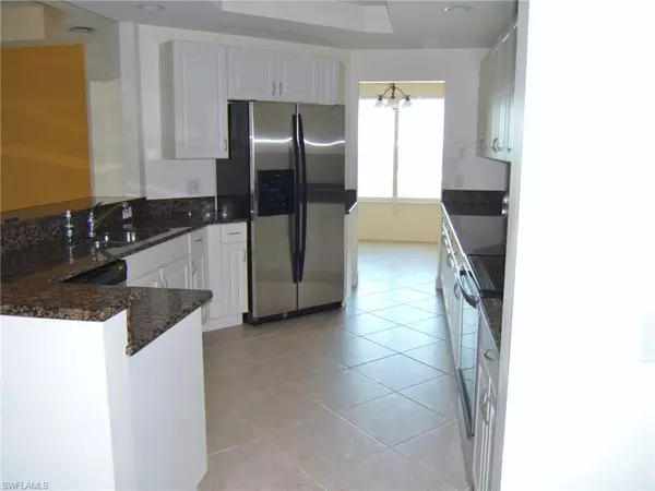 Fort Myers, FL 33916,2745 1st ST #1706