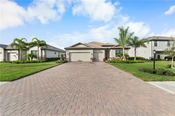 18348 Parksville DR, Estero, FL 33928