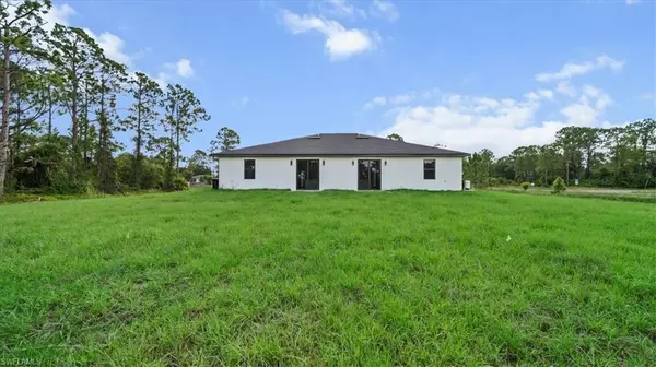 Lehigh Acres, FL 33972,1201 Leroy AVE