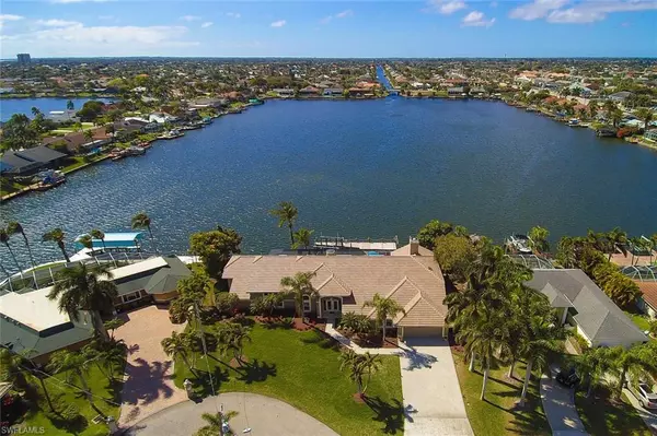 4902 SW 5th PL, Cape Coral, FL 33914