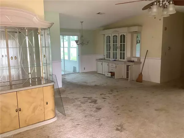 North Fort Myers, FL 33903,19851 Eagle Trace CT S