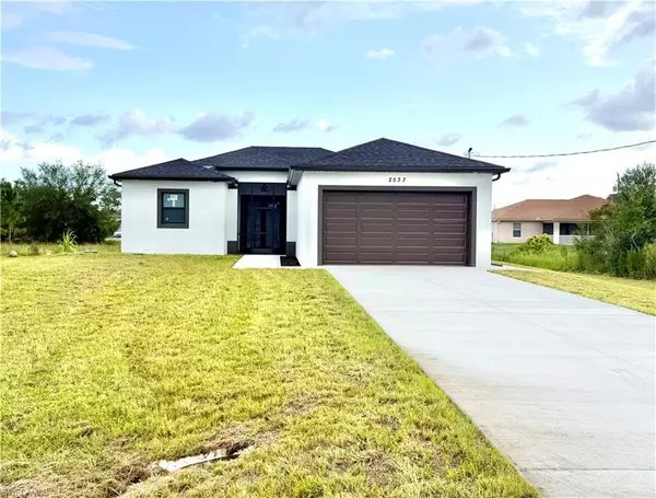 2537 Sunniland BLVD, Lehigh Acres, FL 33971