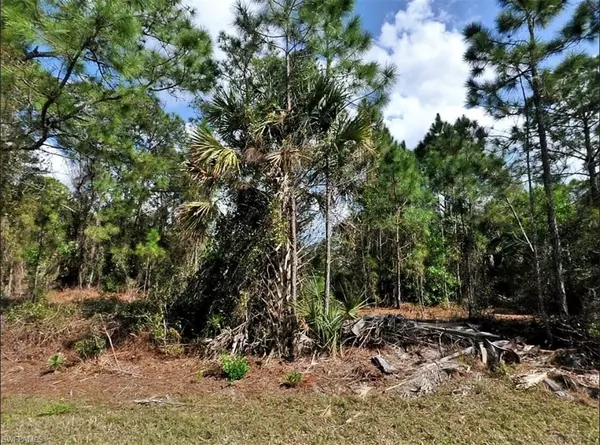 Lucinda RD, North Port, FL 34291