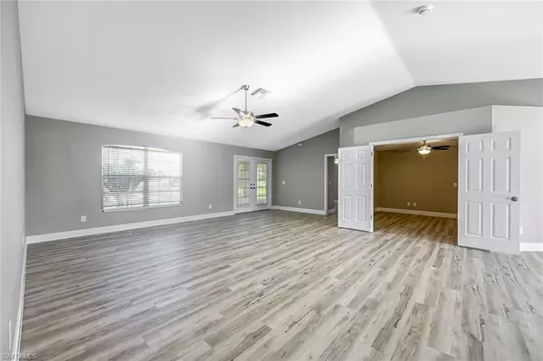 Cape Coral, FL 33914,3719 SW 20th PL