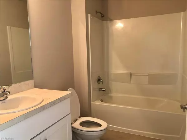 North Fort Myers, FL 33917,8773 Swell Brooks CT