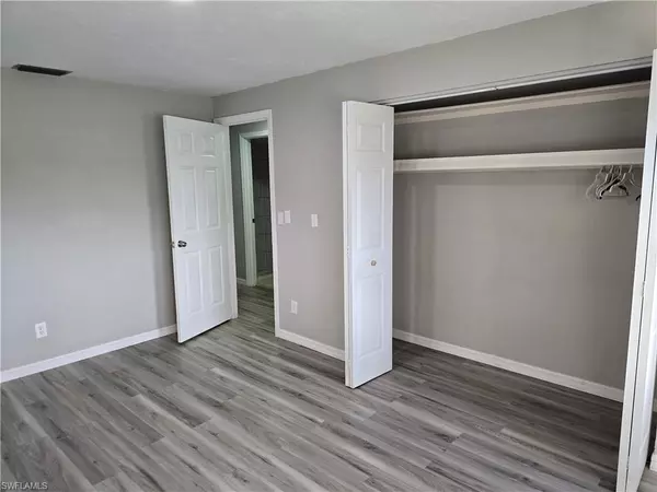 Cape Coral, FL 33904,333 Tudor DR #A