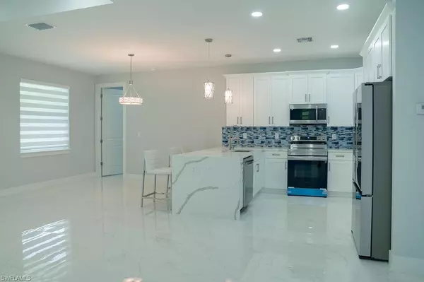 Lehigh Acres, FL 33972,3003 E 16th ST