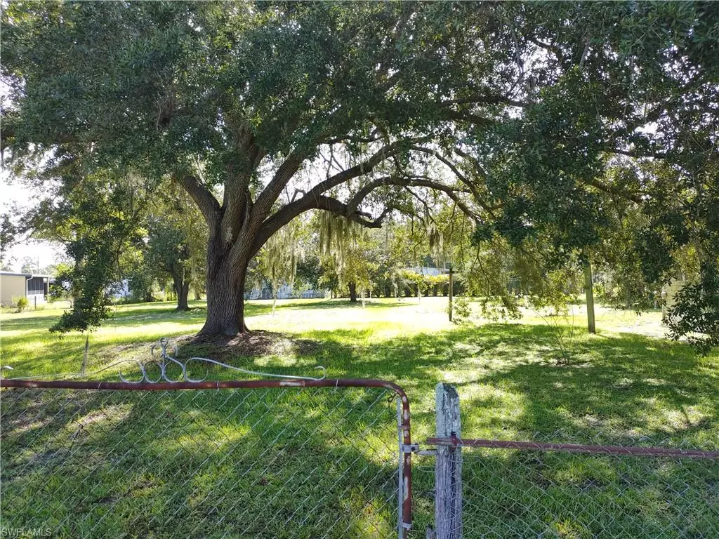 North Fort Myers, FL 33917,17000 Church DR