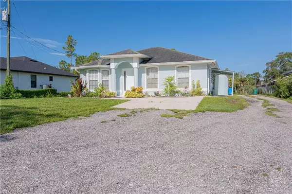 2335 Desoto BLVD S, Naples, FL 34117