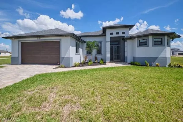 1645 NW 38th PL, Cape Coral, FL 33993