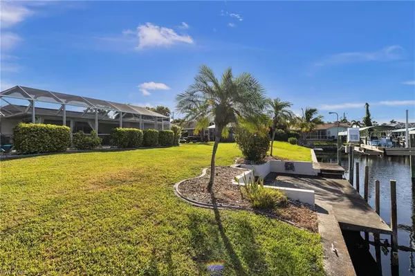 Cape Coral, FL 33904,1322 SE 42nd ST