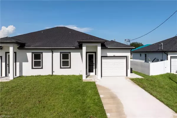 Lehigh Acres, FL 33974,428/430 Petite AVE