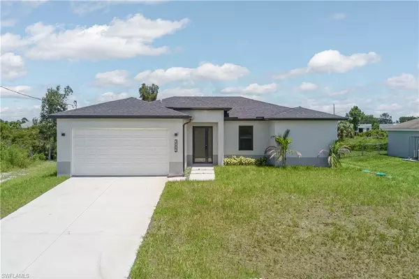 3002 63rd ST W, Lehigh Acres, FL 33971