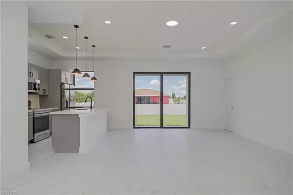 Lehigh Acres, FL 33971,3002 63rd ST W