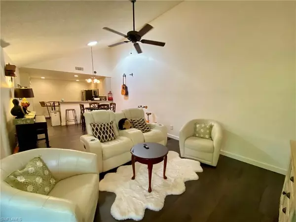 North Fort Myers, FL 33917,5647 Foxlake DR
