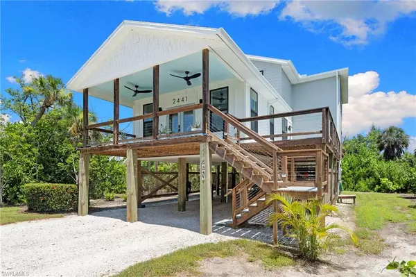 Sanibel, FL 33957,2441 Shop RD