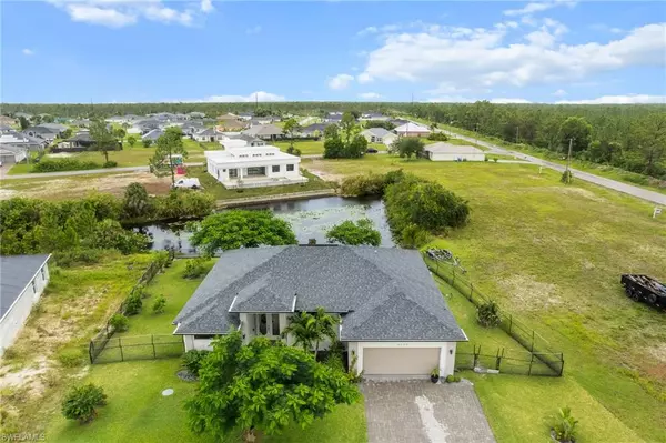 4450 Connection AVE, Cape Coral, FL 33909