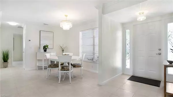 Fort Myers, FL 33919,5661 Eichen CIR E