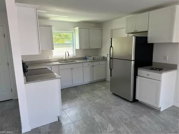 North Fort Myers, FL 33903,8032 Cleaves RD #8032