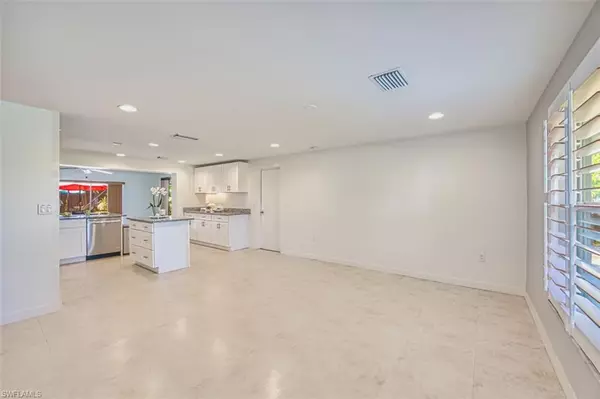 Fort Myers, FL 33919,408 Prather DR