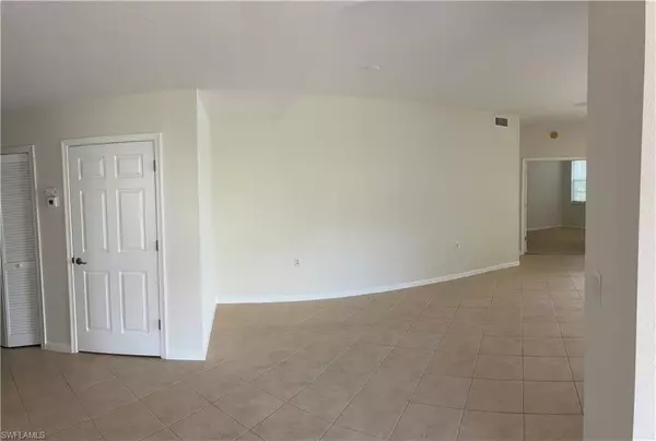 Fort Myers, FL 33908,16570 Crownsbury WAY #102