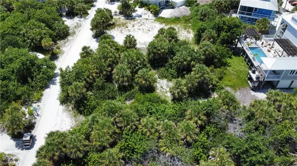 Captiva, FL 33924,4490 Conch Shell DR