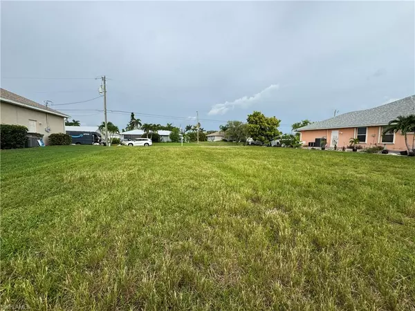 Cape Coral, FL 33914,4226 SW 1st PL