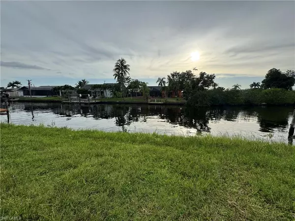 Cape Coral, FL 33914,4226 SW 1st PL