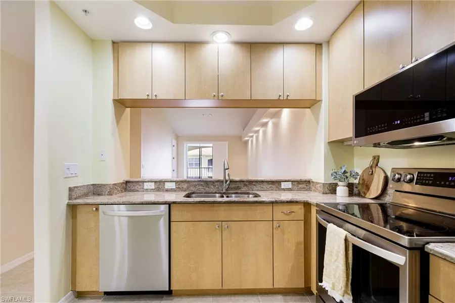 1101 Van Loon Commons CIR #304, Cape Coral, FL 33909