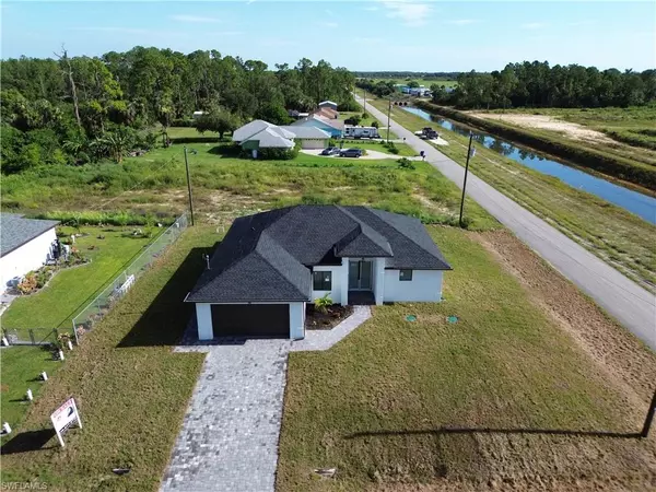4507 E 9TH ST, Lehigh Acres, FL 33972