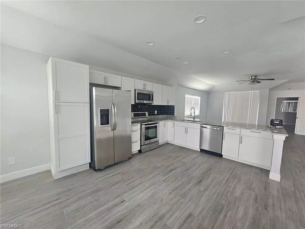 Cape Coral, FL 33990,1324 SE 6th AVE