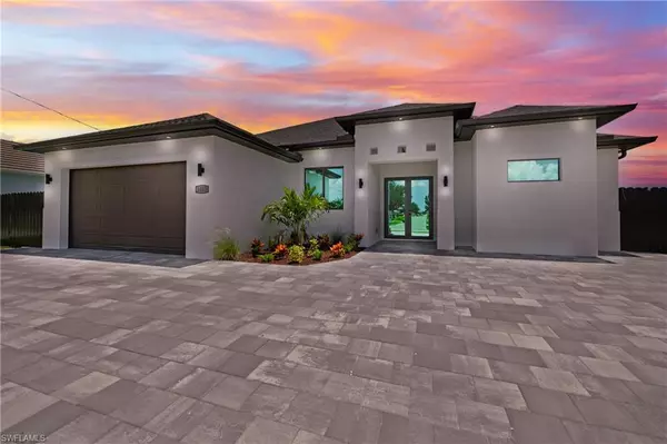 1015 NE 10th PL, Cape Coral, FL 33909