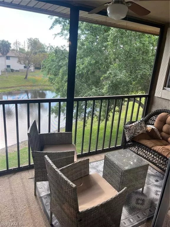 Fort Myers, FL 33908,6494 Royal Woods DR #6