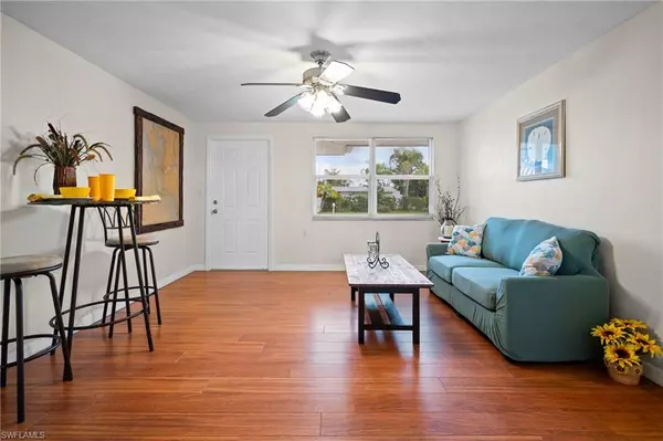 Englewood, FL 34223,231 Lakeview LN