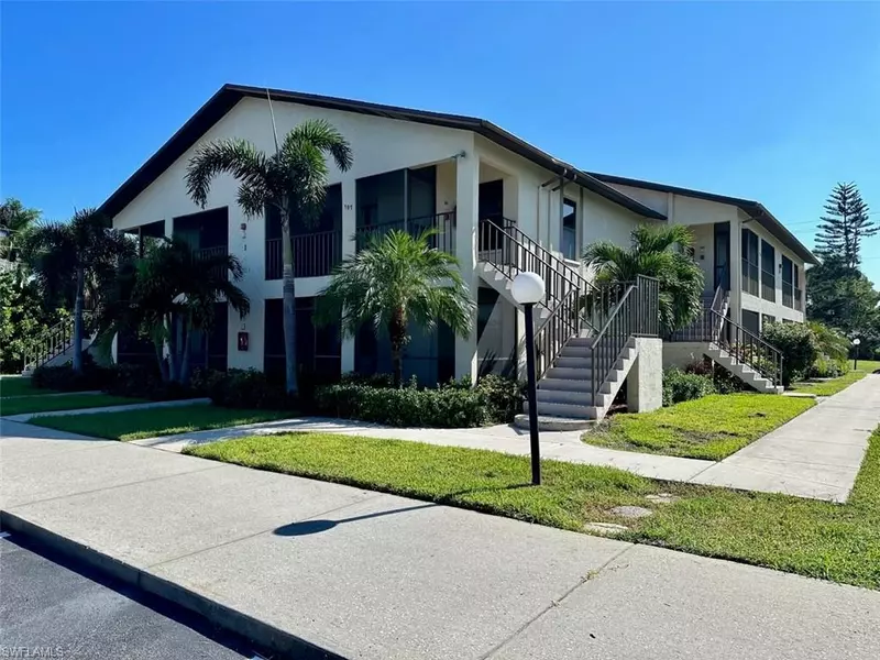 13115 Feather Sound DR #103, Fort Myers, FL 33919