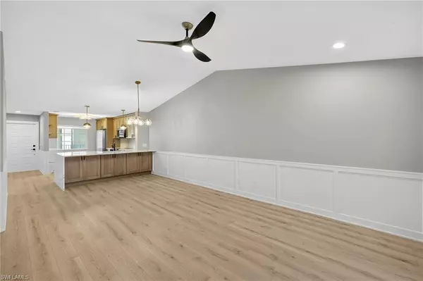 Naples, FL 34109,7761 Jewel LN #202