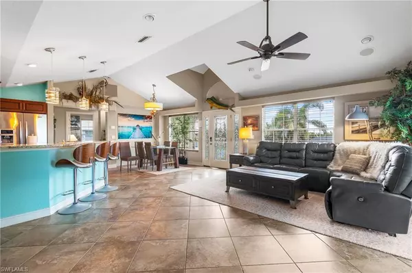 Fort Myers Beach, FL 33931,17750 Rebecca AVE