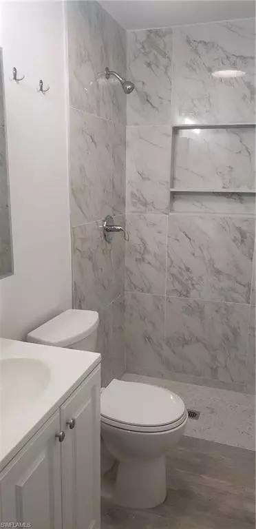 Fort Myers, FL 33901,2431 Welch ST
