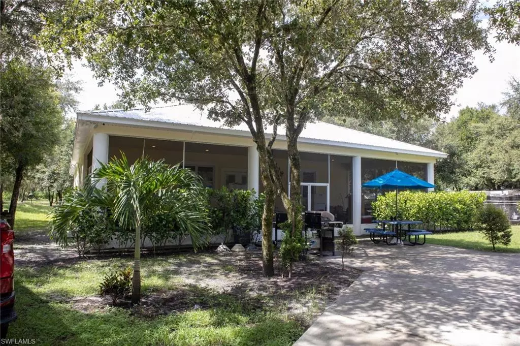 Labelle, FL 33935,255 C RD